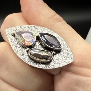 Handcrafted Ring Size 8 Biwa Pearl Purple Clear Stones Hammered Silver Tone Band